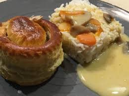 Bouchees A La Reine Simplissimes Ou Vol Au Vent Recette Vol Au Vent Alimentation Recette