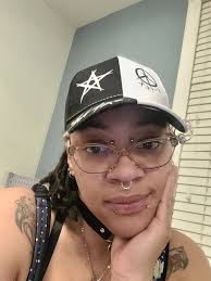 Hi everyone. I'm Francisco, I'm happy to join this group and look forward  to meeting new friends.