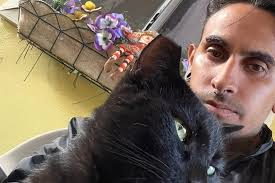 Fundraiser by Elias Fox : Support Needed to Reclaim Car For My Cat And I