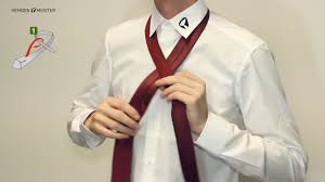 Eine krawatte binden anleitung ist immer hilfreich, besonders wenn d. Krawatte Binden Aber Richtig Der Pratt Knoten Youtube