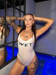 Little Miss Red - Free nude pics, galleries & more at Babepedia