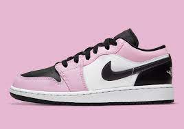 Maybe you would like to learn more about one of these? Air Jordan 1 Low Light Arctic Pink Gs 554723 601 Sneakernews Com