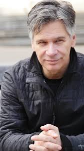 Kim Dunn's Instagram, Twitter & Facebook