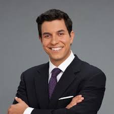 Llamas began his broadcasting career in 2000 with the nbc news specials unit and moved to msnbc where he worked from 2000 to 2005 and after that he moved to nbc's wtvj in miami. Tom Llamas 01 Loyola University New Orleans