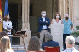 La ibicenca Josefa Costa toma posesión como presidenta del Consejo Escolar  de Baleares