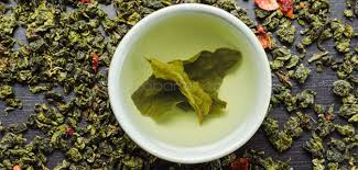 Haare wachsen schneller, wenn man täglich und zwar jeweils morgen und jeweils abends eine kapsel kieselerde zu sich nimmt. Wirkung Von Gruner Tee