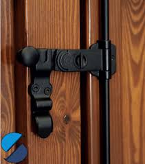 Ckey barra antintrusione per porta (850 millimetri). 9 Idee Come Mettere In Sicurezza Le Persiane E Gli Scuri