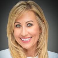 Tia Chambers's Instagram, Twitter & Facebook