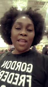 Of course were black✊🏿.....Having a good time with my famalay #wereblack  #blackfamily #costco #supermarket