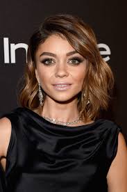 Ladies, what hairstyle for short hair would you prefer for a cocktail party? Sarah Hyland Medium Wavy Cut Shoulder Length Hairstyles Lookbook Stylebistro