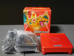 Nintendo wanted its console to have an original appearance that strikes the eyes and was not satisfied with the prototypes offered by the company's traditional designers. Limited Edition Nintendo Gameboy Advance Sp Console From Tokyo Pokemon Centre Portatiles Videojuegos Juegos