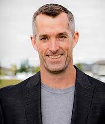 Brian Geck's Instagram, Twitter & Facebook