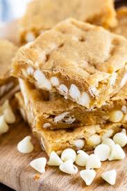 White Chocolate Blondies Recipe Crazy For Crust Recipe In 2020 White Chocolate Blondies Chocolate Blondies Chocolate Blondies Recipe