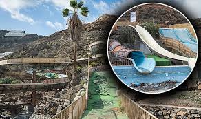 A quick history of this abandoned water park according to wikipedia: Abandoned Water Park That Looks Like A Forgotten Paradise Appears In Set Of Eerie Photos Travel News Travel Express Co Uk