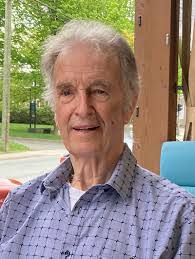 Danielle Latour's Instagram, Twitter & Facebook