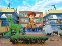Includes maps theme park descriptions and strategies chat room and discussion forums about walt disney world all of the disney maps displayed in this section are available at all walt disney world theme parks and most disney resorts. Disney S All Star Movies Resort