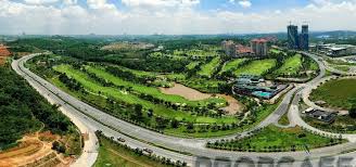 The conezion @ ioi resort city is a stylish new development that is spread over 16.49 acres of prime freehold land, with a proposal to build 14 blocks of shops and four towers of serviced apartments. Propcafe Review Conezion Ioi Resort City By Ioi Properties Propcafe