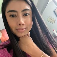 Daisy Negrete's Instagram, Twitter & Facebook