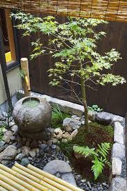 Japanese gardens emphasize tranquility and balance. Lovingly Restored Townhouse In Central Kyoto Kiyomizu Gion Gion Small Japanese Garden Diy Backyard Landscaping Japanese Garden