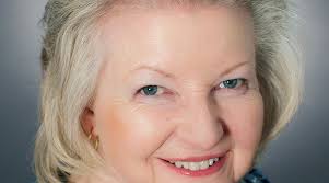 Diane Tyrrell of Hands 4 Healing Complementary Therapy Prqactice and  Training Centre (2025)