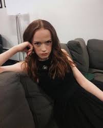Find the perfect amybeth mcnulty stock photos and editorial news pictures from getty images. 100 Amybeth Mcnulty Ideas Seriale Anime Netflix Vedete