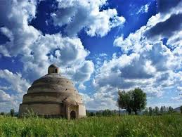 Qajar-era Yakhchal to undergo ...