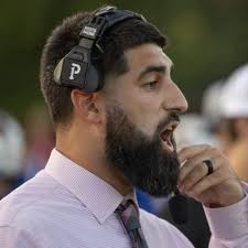 Coach Tommy Farrell (@CoachTFarrell)