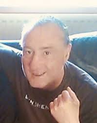 Avrasya maratonu'nun ana sponsoru nike firmasının feriye lokantası'nda. Carl Lewis Anderson Independent Funeral Directors