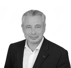 Consultant: May, Ronald