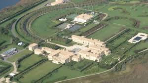 Bezos declined to comment on his property holdings. World S Most Expensive Homes Jeff Bezos New La Mansion Joins Top 10 List