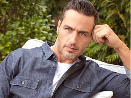 The 15 Men Competing to Father a Woman's Kids