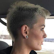 Platinum Fauxhawk Mohawk Undercut Growing Out A Buzzcut Soojaded1609 On Ig Short Grunge Hair Hair Beauty Grunge Hair