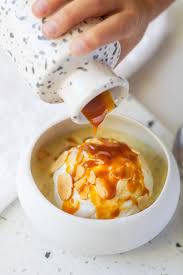 Iles Flottantes Ma Vie Caramel En 2020 Ile Flottante Alimentation Caramel Beurre Sale Maison