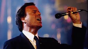 Sonadores de espana plácido domingo, julio iglesias, royal philharmonic orchestra. Julio Iglesias Ruled By Court As Father Of Spaniard 43 Bbc News