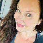 Lorrie Dennis's Instagram, Twitter & Facebook