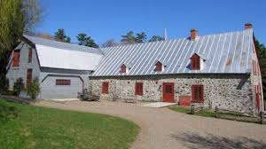 Le Moulin Seigneurial De Tonnancour Est Un Moulin Construit Entre 1765 Et 1788 A Trois Rivieres Qui Cesse Ses Activites En 1962 Ou 1963 En 1973 La Corp Quebec