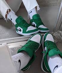 Air Jordan 1 Low Pine Green 553558 301 In 2020 Sneakers Hype Shoes Nike Fashion Shoes