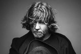 Patrick Leonard Makes Fan-Friendly New York Debut