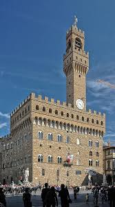 Um das innere des palasts zu besichtigen geht man mit eine breite treppe hoch. Palazzo Vecchio Wikiwand