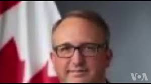 Gouvènman kanadyen defann tèt li kont akizasyon li ta bloke acha ekipman  militè pou polis nasyonal la. Sa pa gen lontan gouvènman an te anonse acha  12 milyon dola ekipman pou pèmèt polis nasyonal lite ...