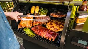 The traeger pro series 22 pellet grill is built to last, with all terrain wheels and a durable exterior. Traeger Pro Series 22 Wood Pellet Grill Scheels Com