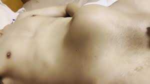 Extreme tummy bulge - ThisVid.com