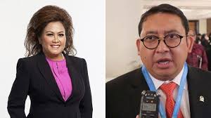 Katharine Grace's Instagram, Twitter & Facebook