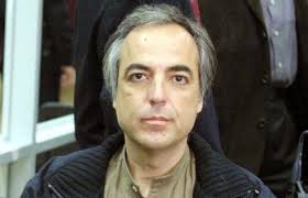 Ο κουφοντινασ κυκλοφορει και τρομοκρατει στο κεντρο τησ αθηνασ!!! Dhmhtrhs Koyfontinas Oi Anamnhseis Toy Arxidolofonoy Ta Nea