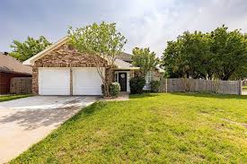 8626 Fairfax Ave, Rowlett, TX 75089
