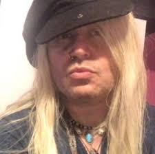 Five years ago today, the legend that was Kelv Hellrazer sadly died. Still  very much missed by many.