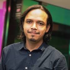 Illustrator vs Photoshop: A Graphic Design Comparison