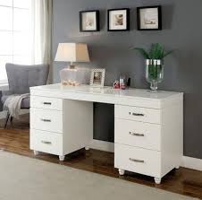 Pin By Shannon Cahill On Bedroom Ideas In 2020 Vanity Desk Furniture Vanity Furniture Of America