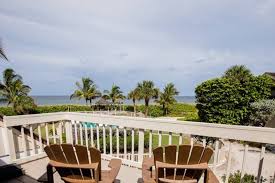10 Off Vacation Rental In Florida Island Vacation Rentals Island Vacation Captiva Island