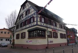 Die wohnung befindet sich in friesenheim direkt angrenzend an das städtische klinikum. 3 Zimmer Wohnung Zu Vermieten Lahrgasse 22 77948 Friesenheim Ortenaukreis Mapio Net